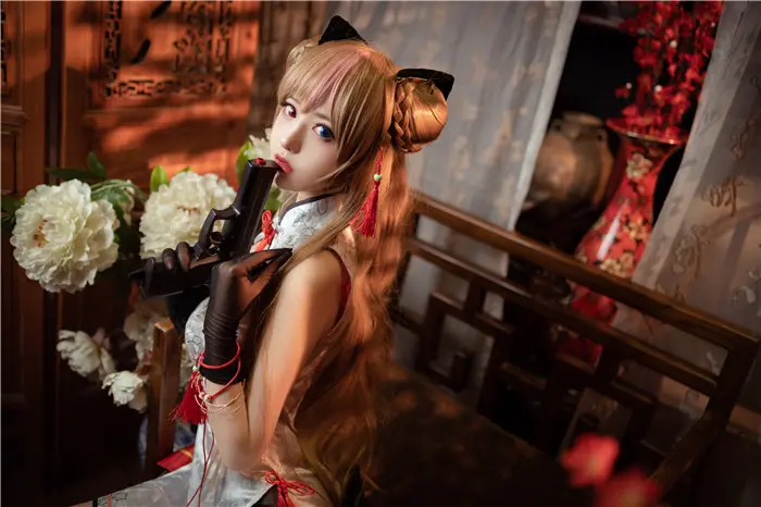 喵糖映画 HML.011 Cosplay《少女前线》MK23蜂糖花新春旗袍  第12张